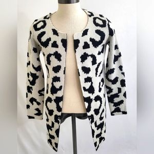 Escio Womens Long Cardigan Sweater Long SleeveSize Small Black White Print